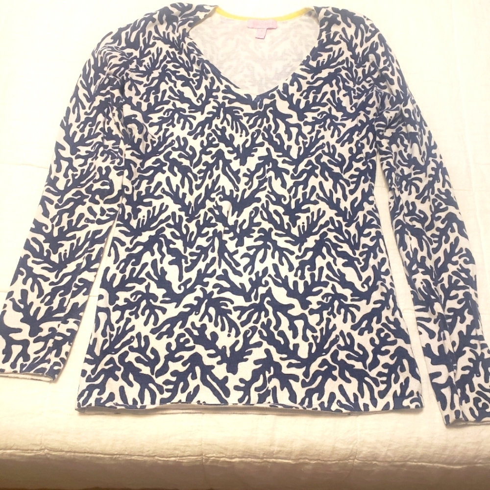 Ladies Lily Pulitzer sweater